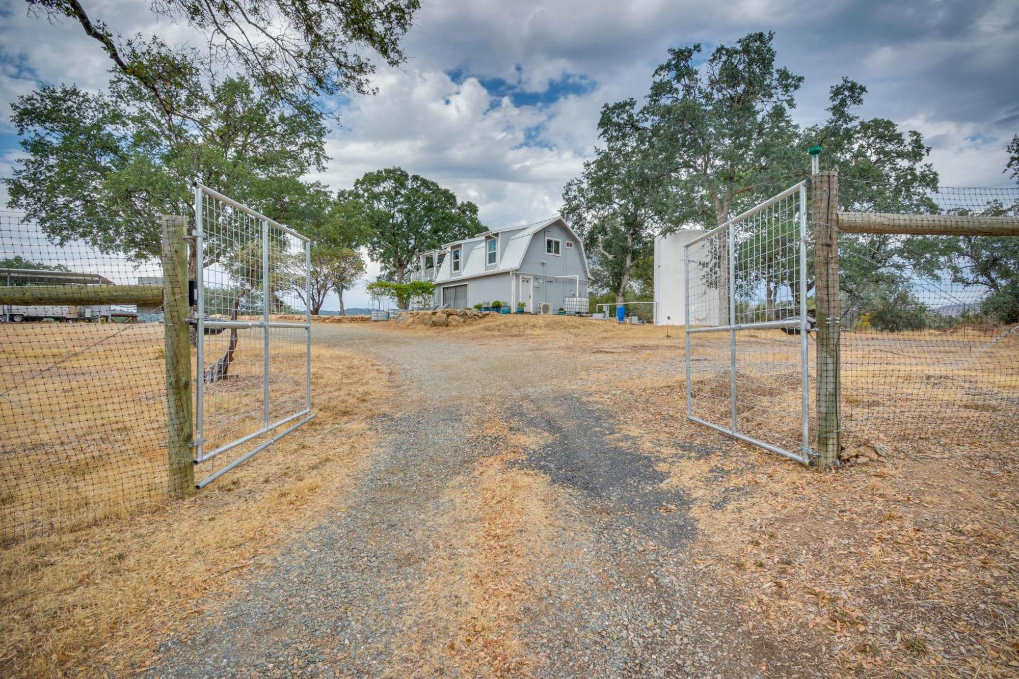 Mariposa Home Furnished Patio And Sierra Mtn Views Exterior foto